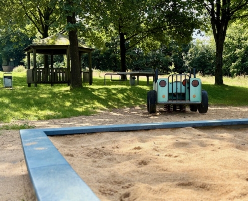Spielplatz-Bergisch-Born-2