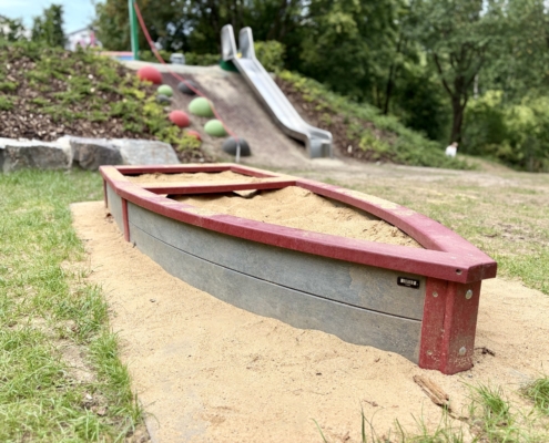 Spielplatz-Bergisch-Born-Balkantrasse-Trasse-Radtrasse-SW-8